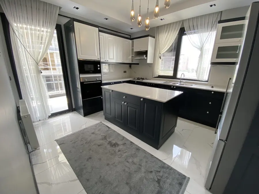 Modern kitchen